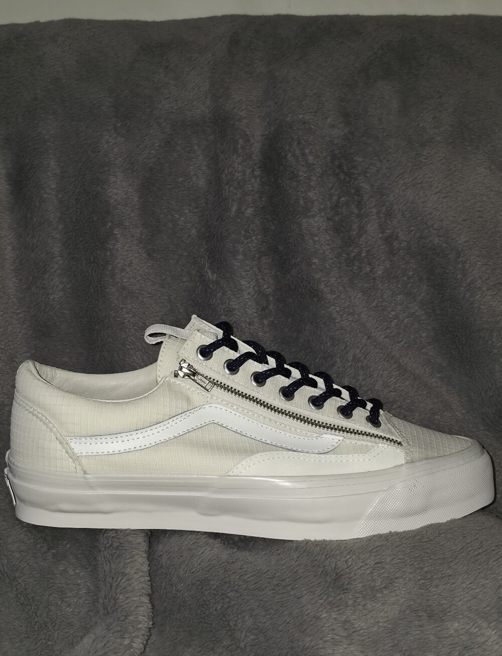 VANS LX Old Skool 36 ZIP Sneakers ~ Aspen White | 9M / 10.5W *NWOB โExtra Lacea